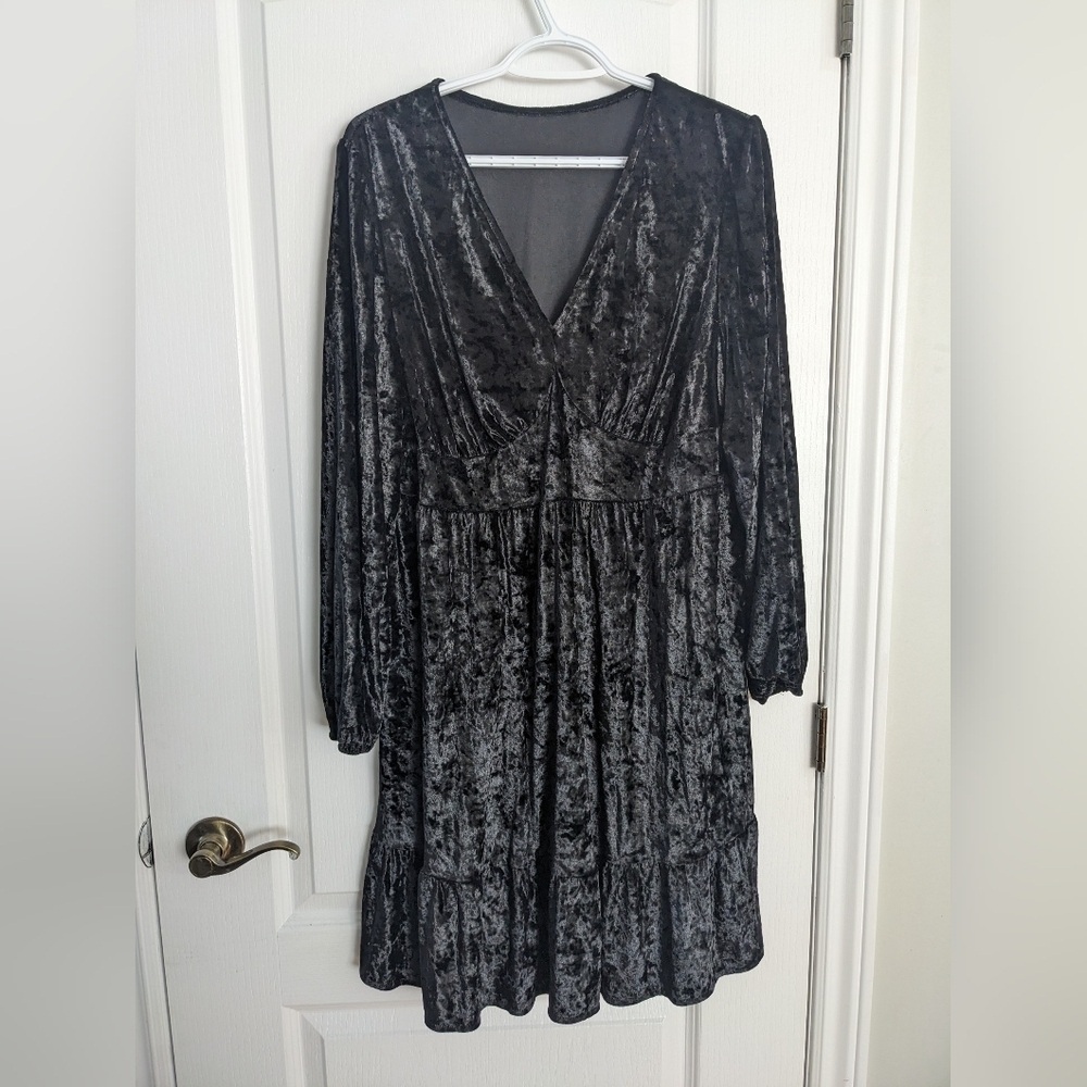 Crushed velour dress Black large - Picture 10 of 10